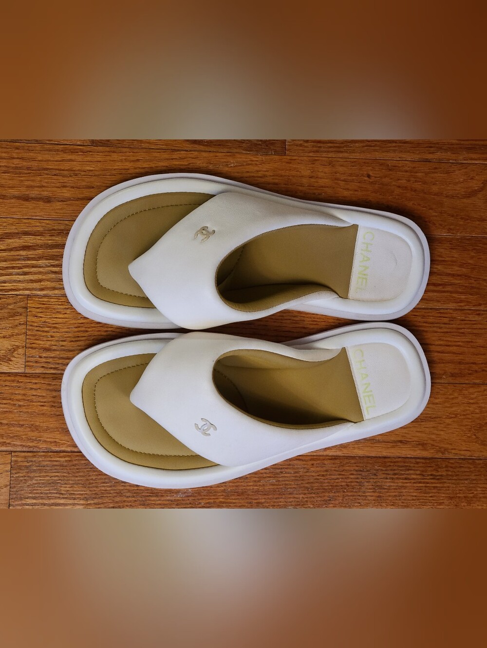 Chanel White Soft Flip Flops